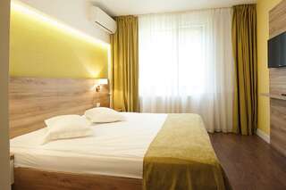 Отель Hotel Ceramica Яссы Улучшенный двухместный номер с 1 кроватью или 2 отдельными кроватями-7