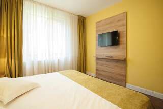 Отель Hotel Ceramica Яссы Улучшенный двухместный номер с 1 кроватью или 2 отдельными кроватями-8